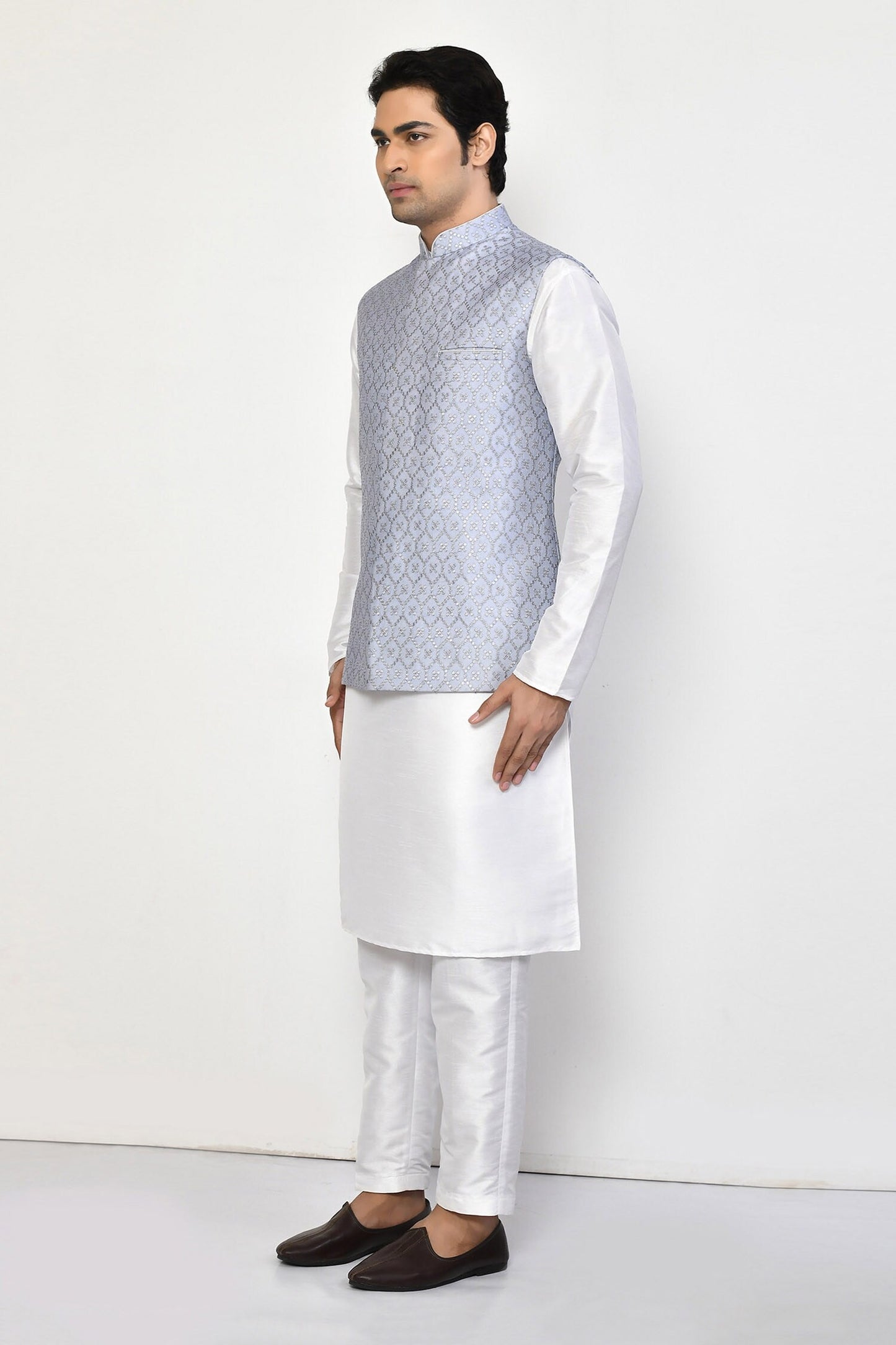 Designer Jacket In Mauve