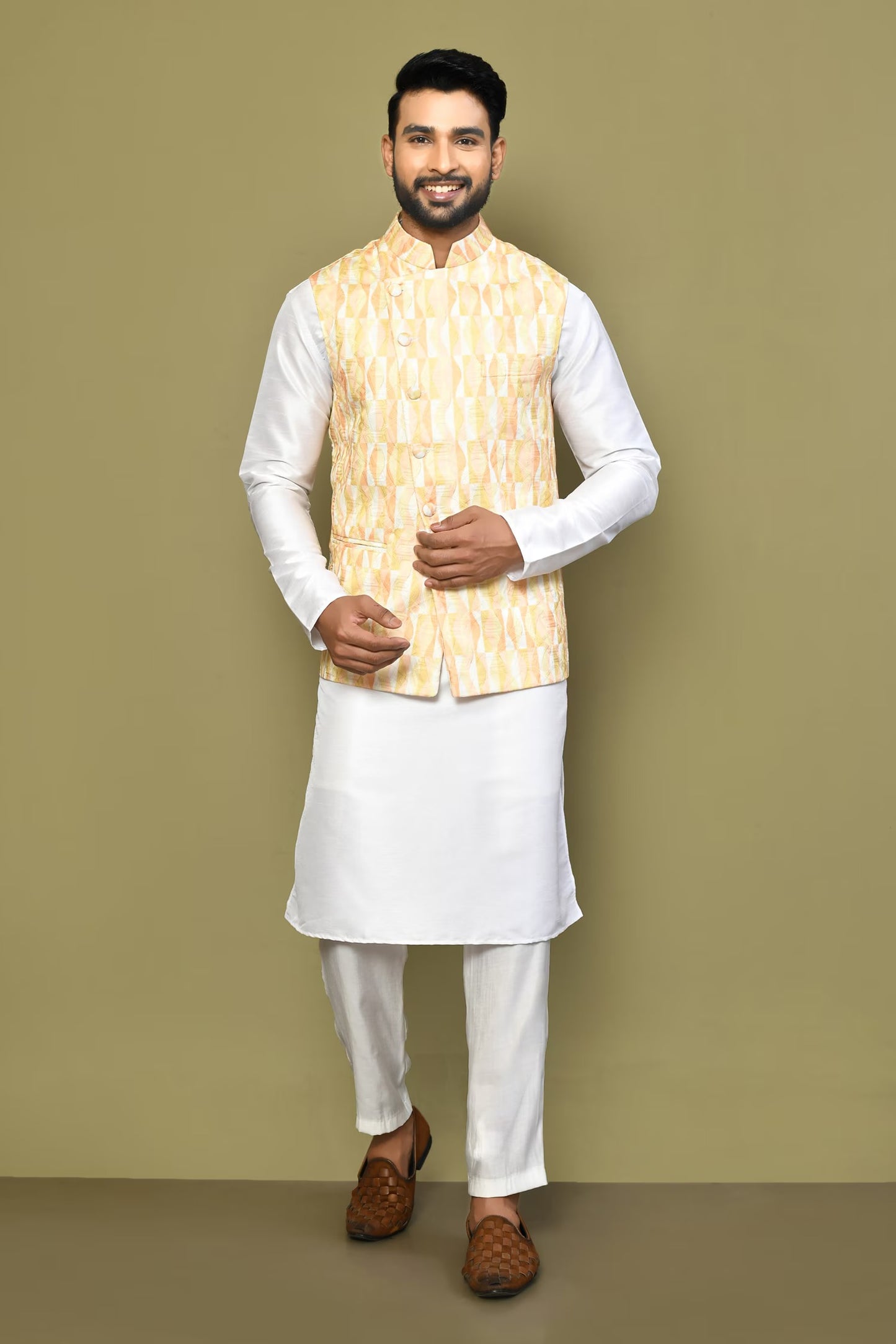 Designer Jacket In Yellow