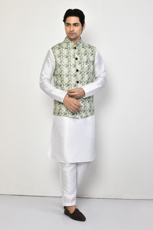 Designer Jacket In Green