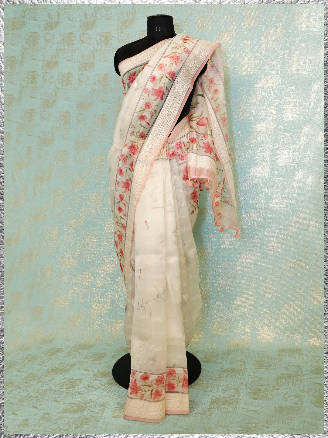 Designer saree in Cream colour