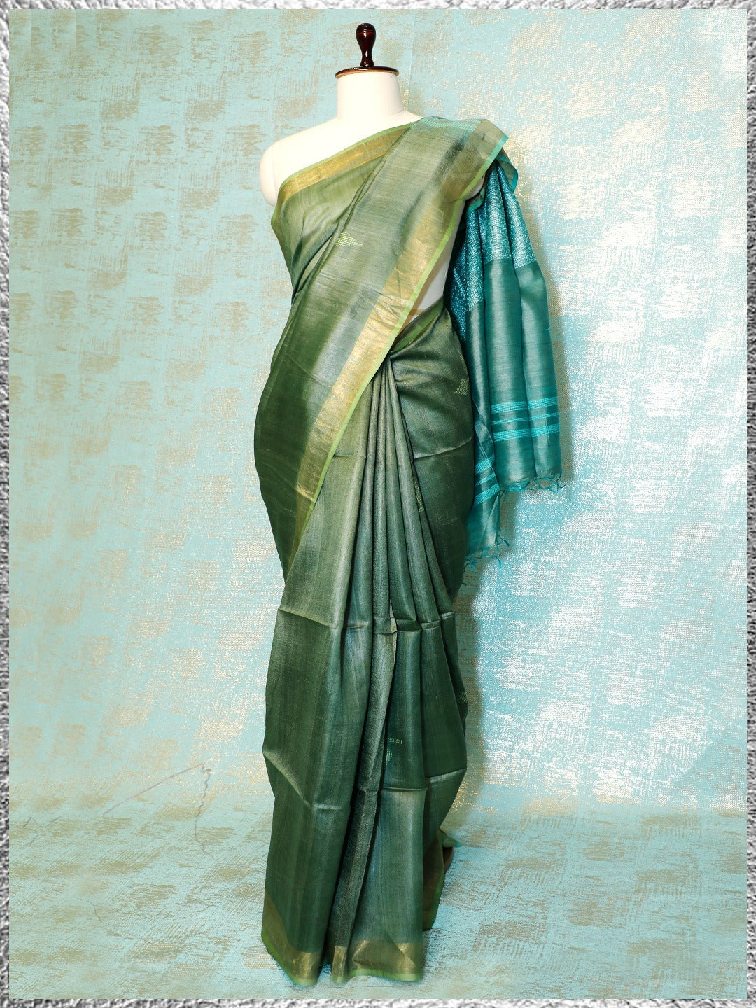 Designer saree in Blue colour