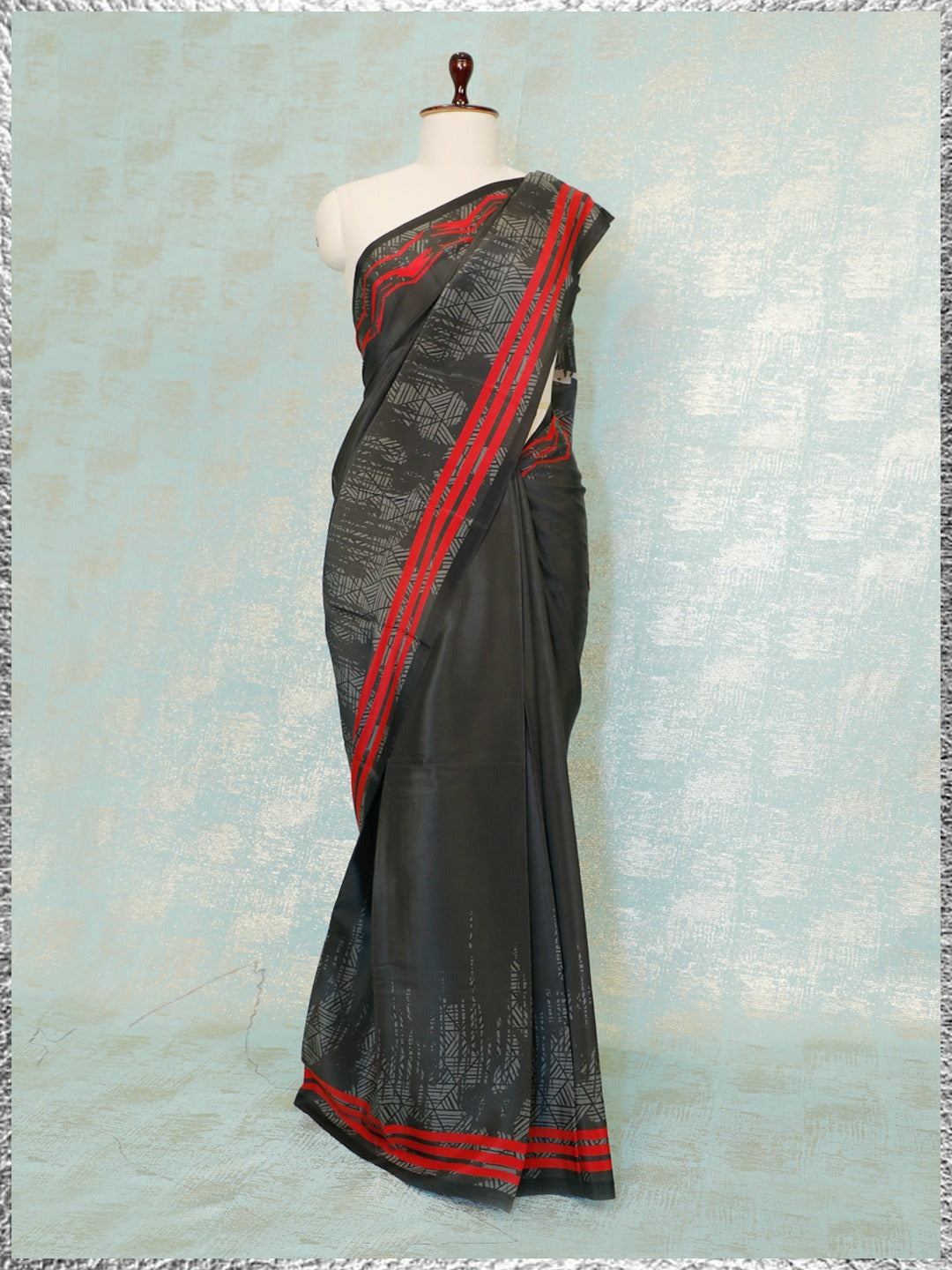 Designer saree in Black colour