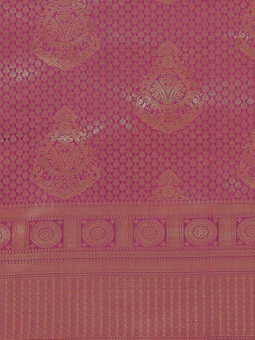 Kanjivaram Violet Silk Saree With Golden Pattern