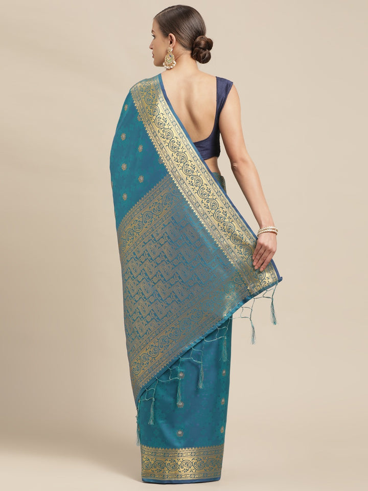 Kanjivaram Turquoise Silk Saree With Golden Pattern