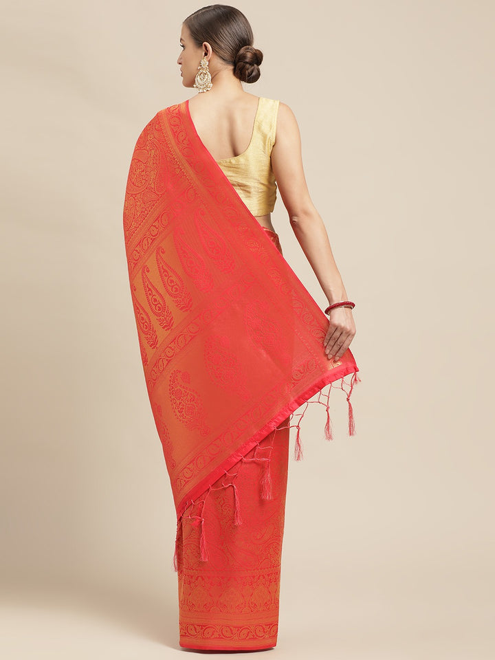 Kanjivaram Red  Silk Saree With Golden Pattern