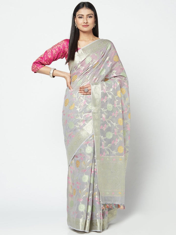 Handloom Saree In Silver Color For Party Wear
