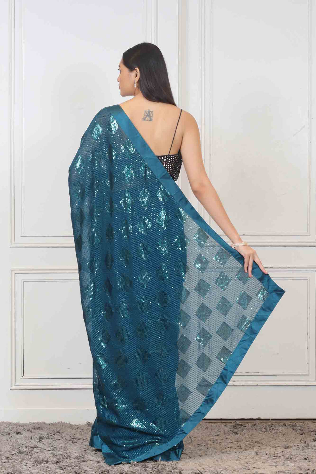 Saree in Sea Blue color at online Simaaya