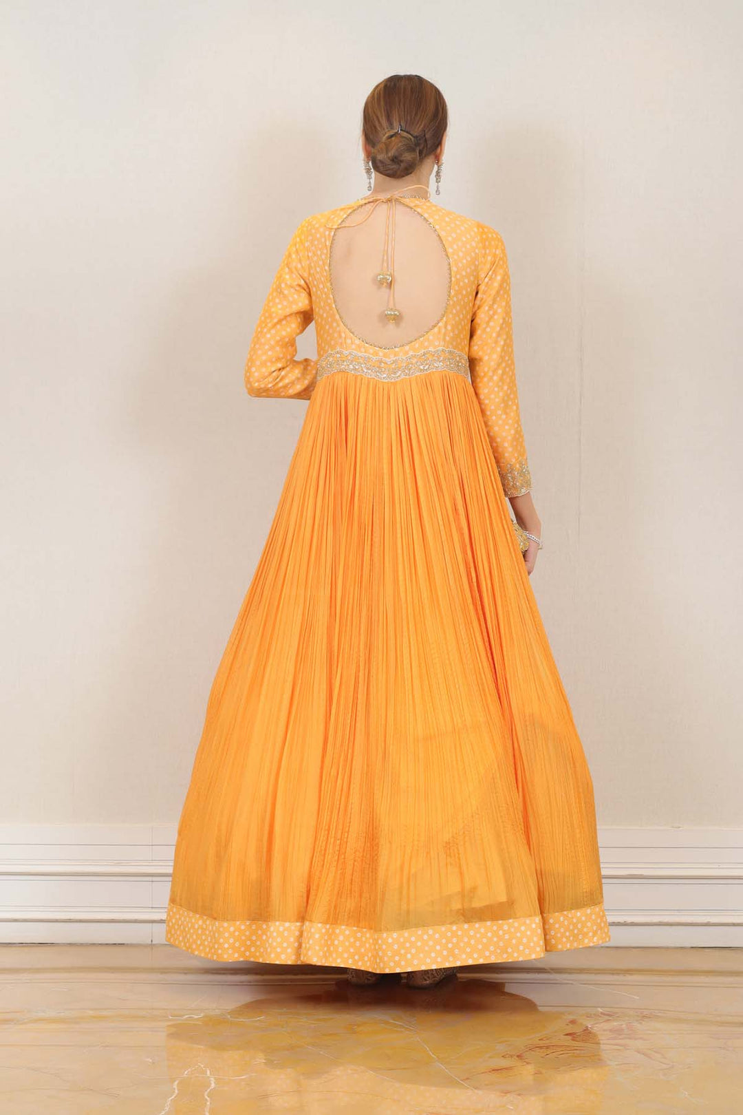 Party wear Gown in Yellow color at online Simaaya