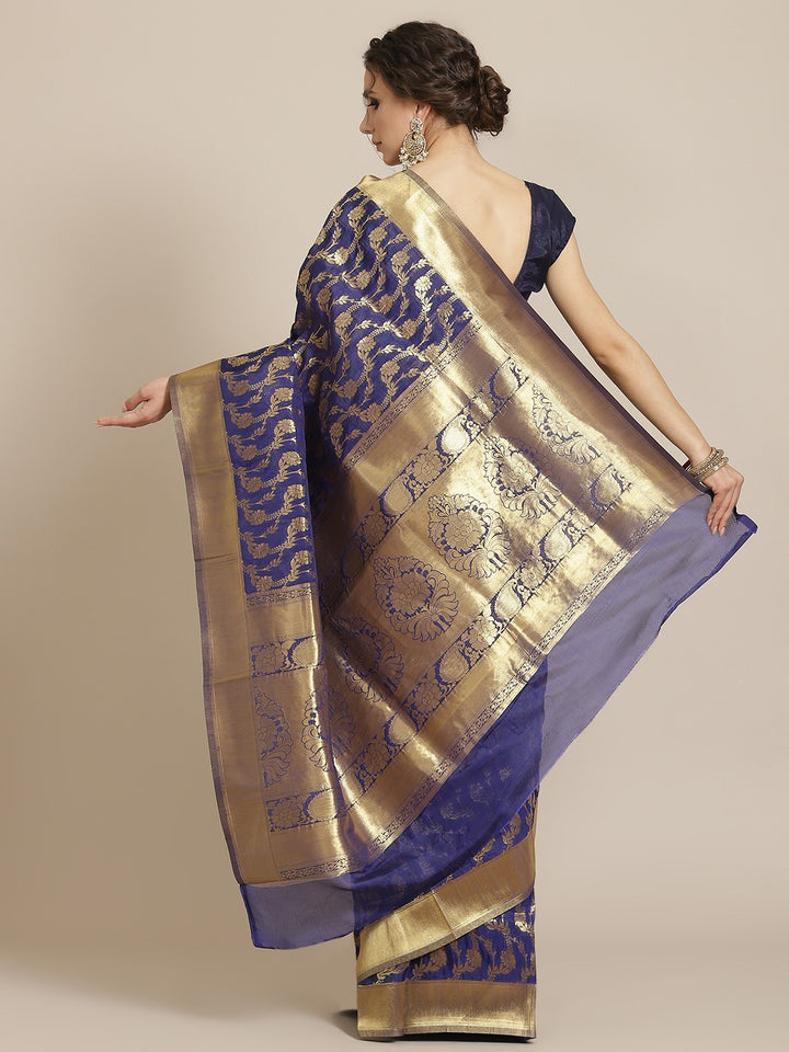 Kanjivaram Blue Silk Saree With Golden Pattern