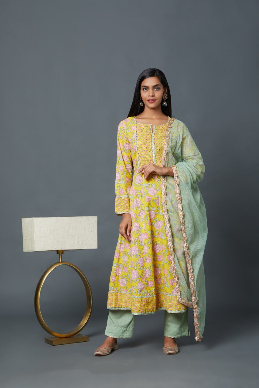 Evening/ Casual Wear Digital Print Work Tunic In Yellow Color