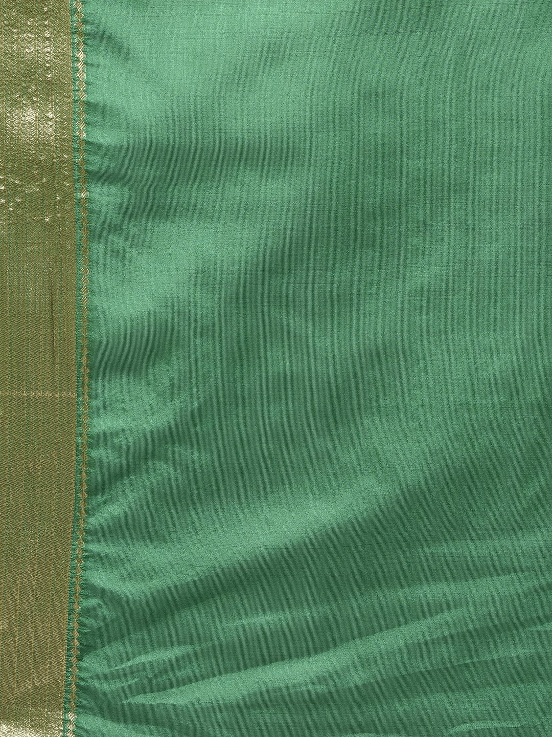Handloom Saree In Green Color