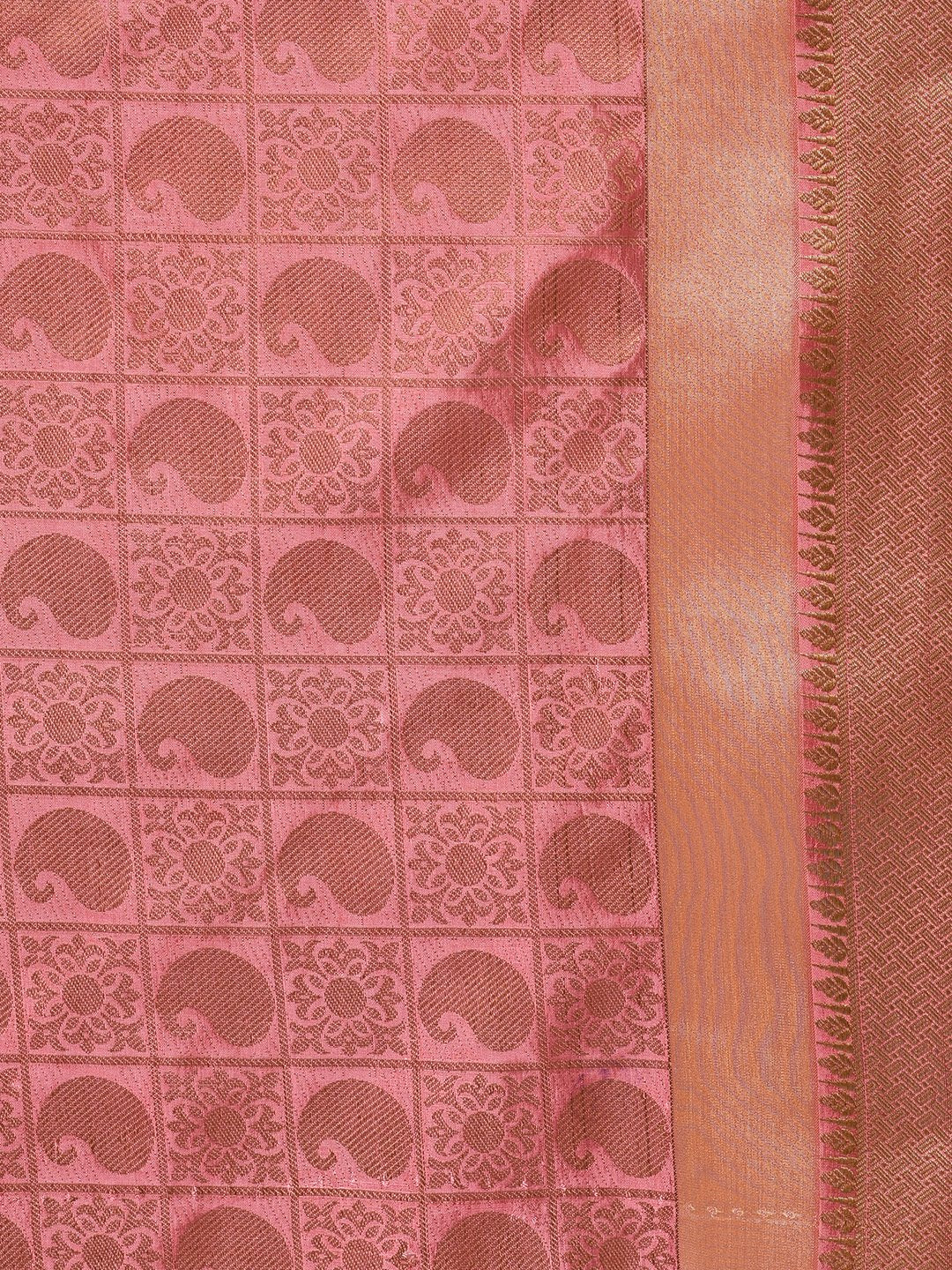Handloom Saree In Onion Pink Color